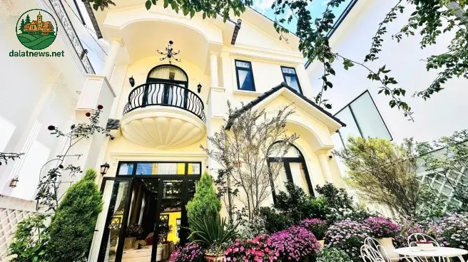TOP 17 Villa Đà Lạt biệt thự nguyên căn Giá Rẻ Gần Trung Tâm có hồ bơi 14 Villa Lê Thánh Tôn – Biệt thự nguyên căn giá rẻ ở Đà Lạt