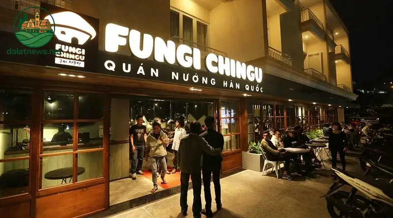 ”Thánh Review” Gợi ý 20# Quán nhậu Đà Lạt Chill ngon nổi tiếng nhất 8 Quán nhậu phong cách Hàn Quốc – Fungi Chingu Chợ Đêm